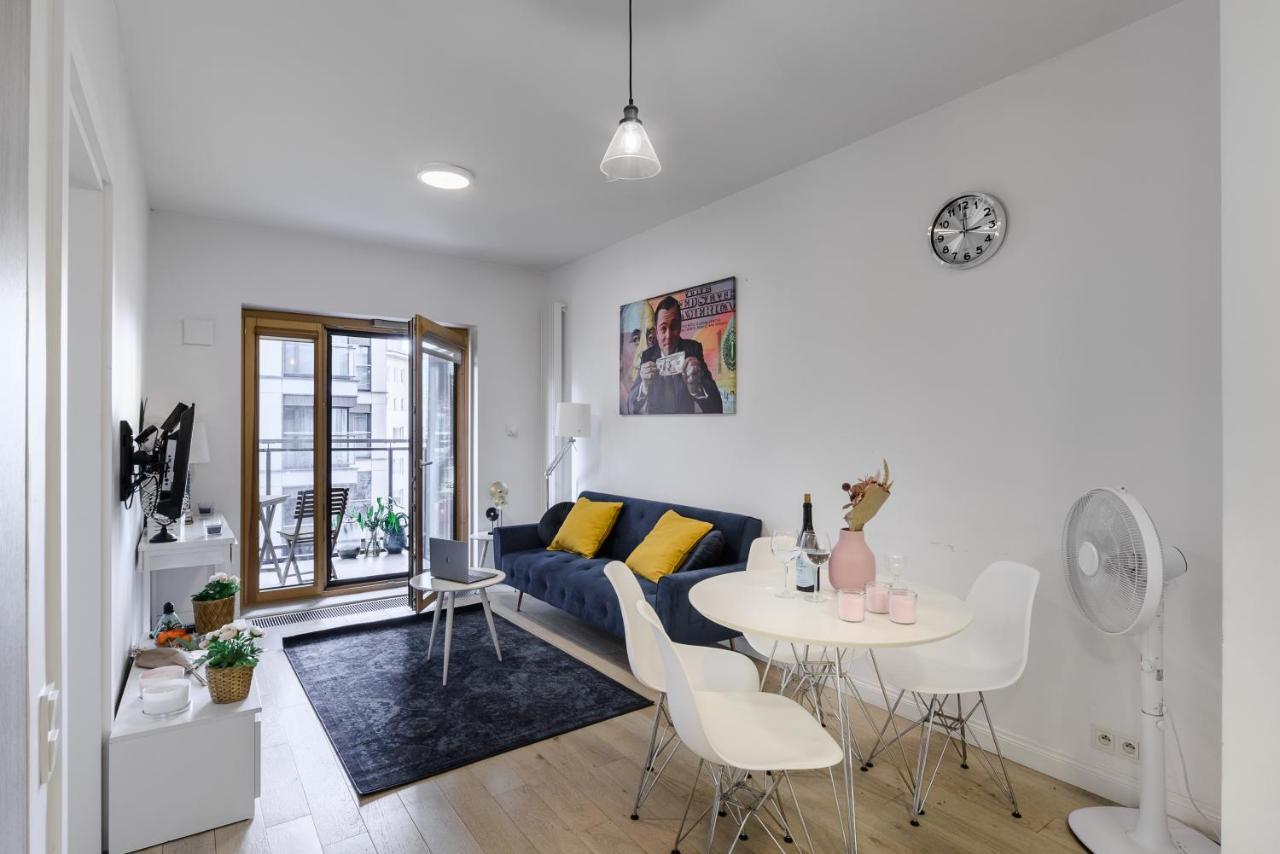 Luxury Apartment On Grzybowska Street Варшава Екстериор снимка