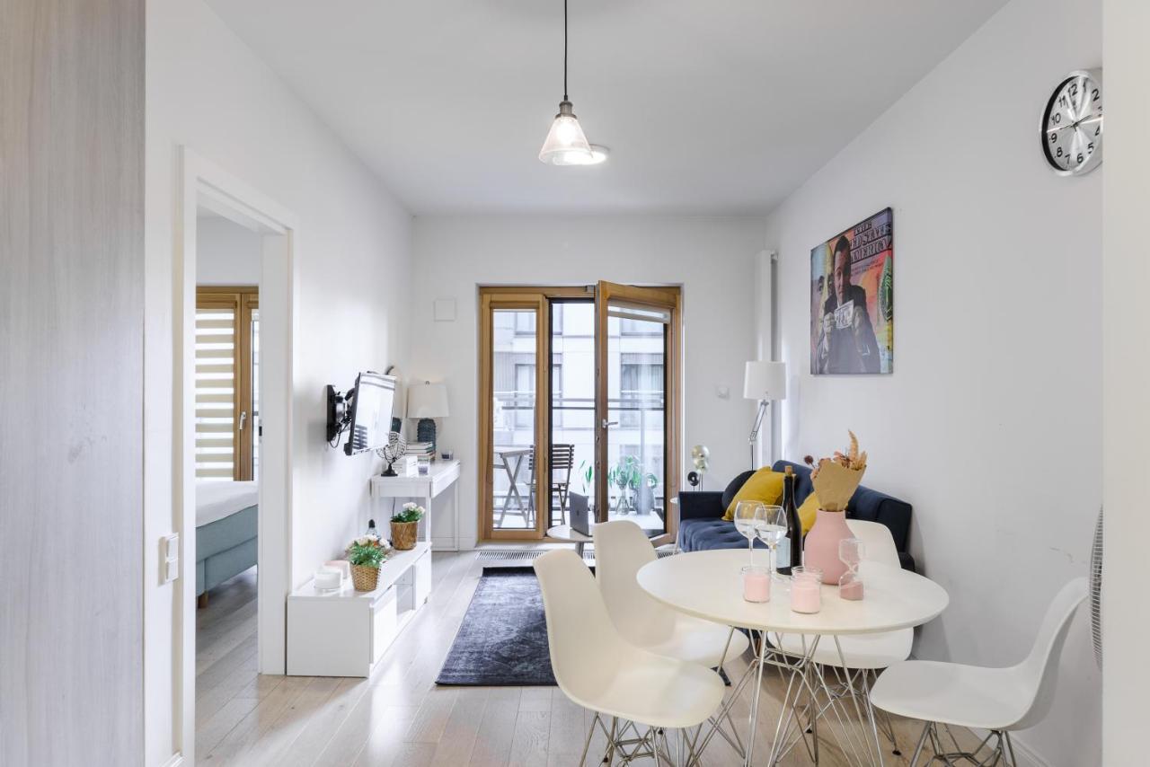 Luxury Apartment On Grzybowska Street Варшава Екстериор снимка